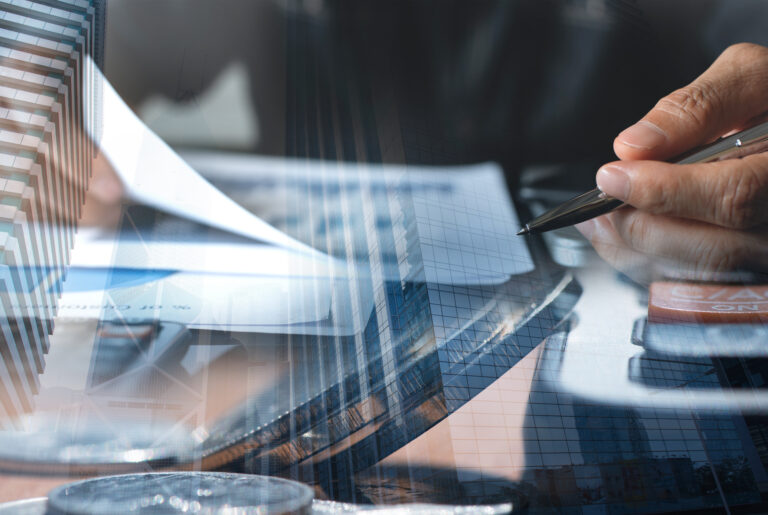 Jetzt reinhören: Unser Podcast „Pflicht. Kür. Zuschlag.“